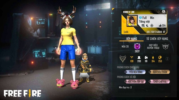 ảnh acc ff giàu 2025