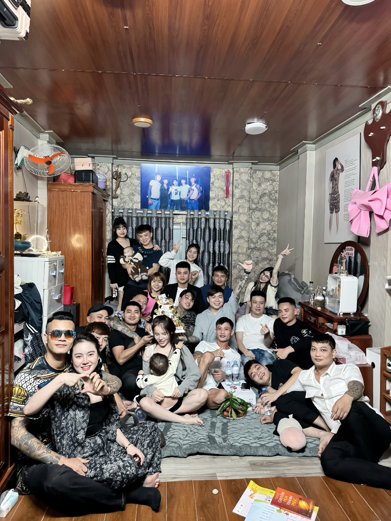 ảnh anh em khá bảnh