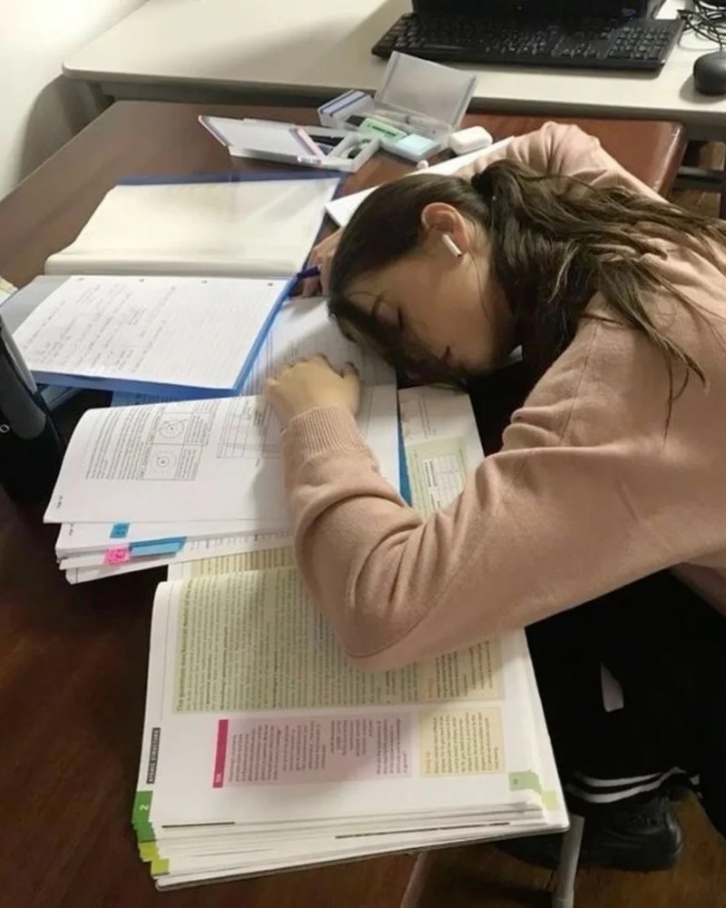 ảnh áp lực học tập