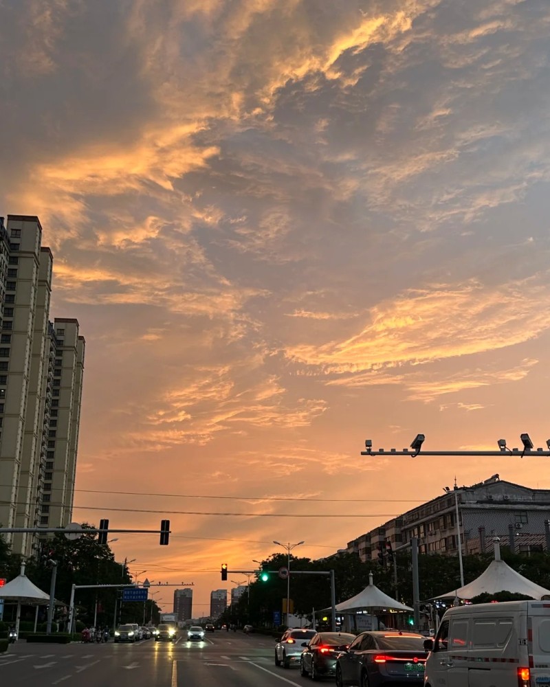 ảnh bầu trời hoàng hôn đẹp