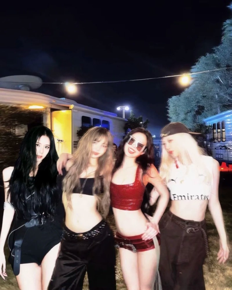 ảnh blackpink cute cả nhóm 24