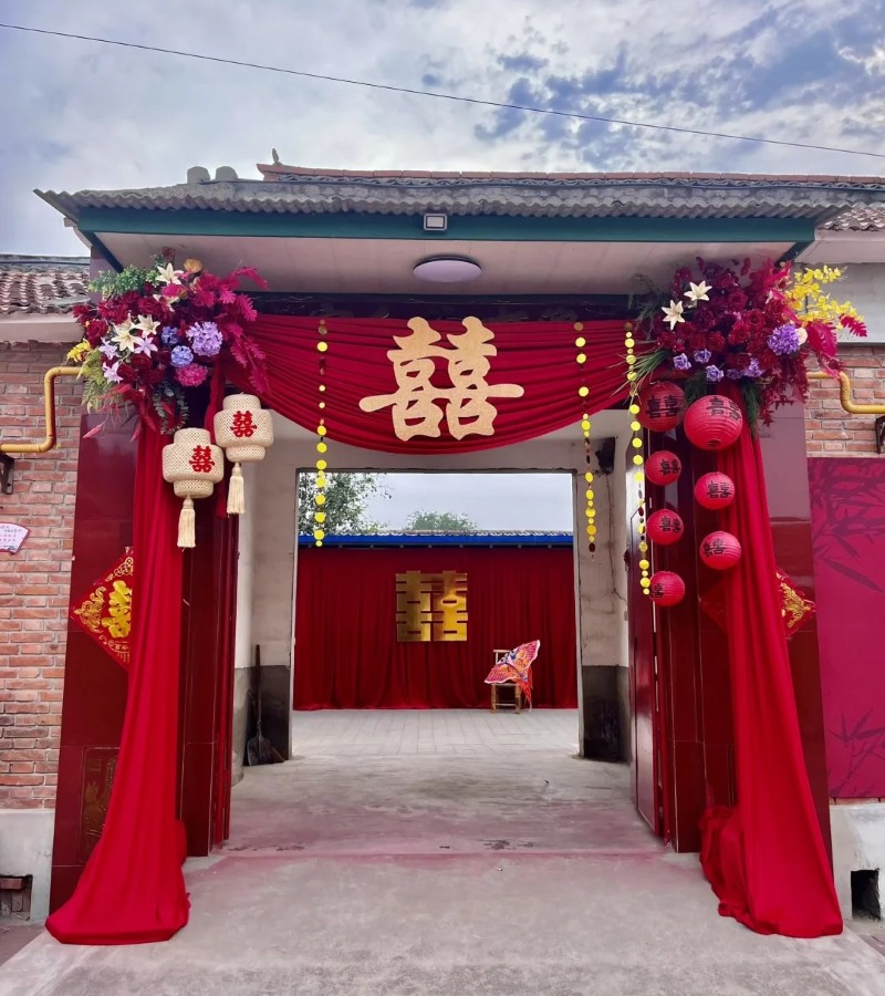 ảnh cổng cưới 13