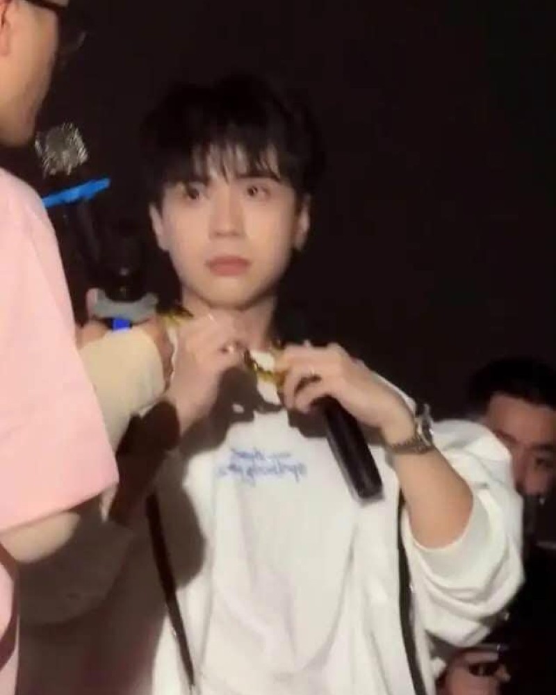 ảnh dìm quang hùng masterd vô tri