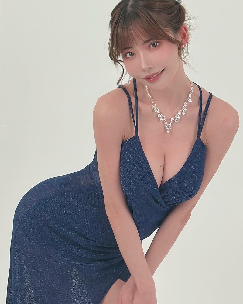 Fukada Eimi trong phong cách ngọt ngào