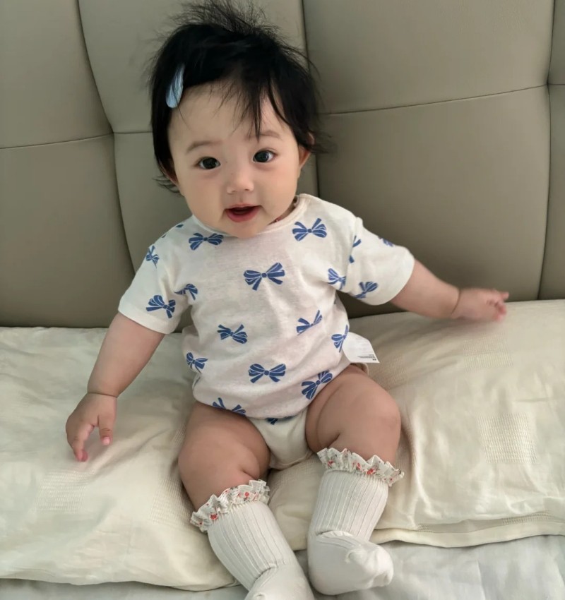 ảnh em bé cute 4
