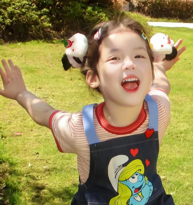 ảnh em bé cute 7