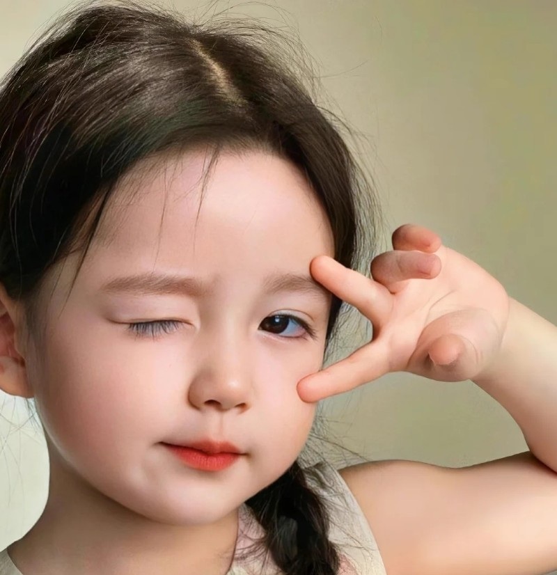 ảnh em bé cute 8