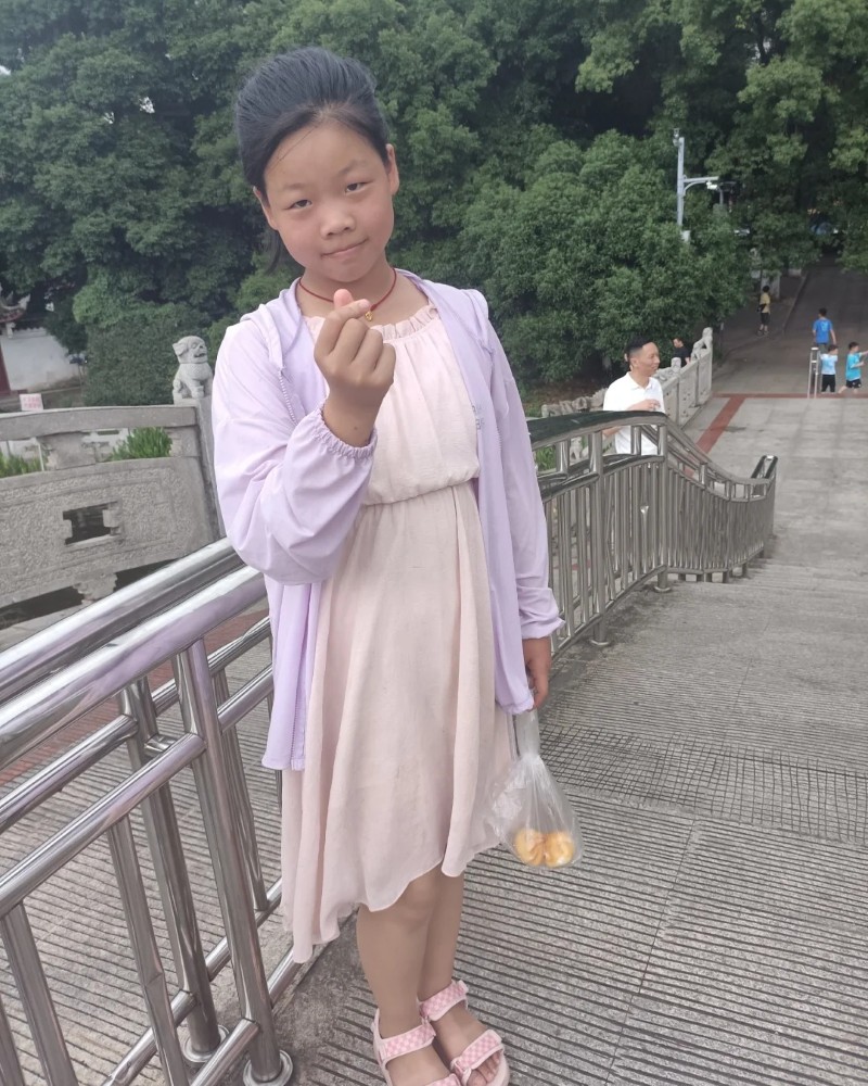 ảnh gái xấu 19