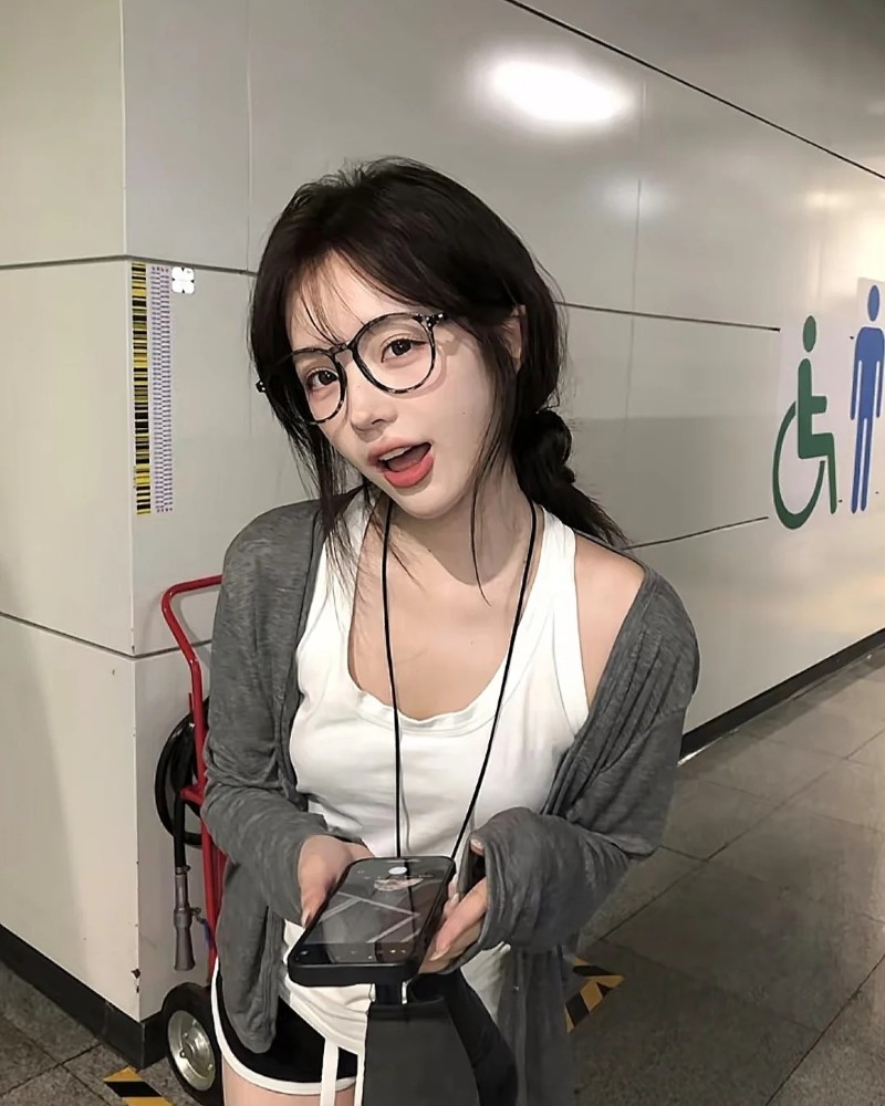 ảnh gái xinh tiktok 25