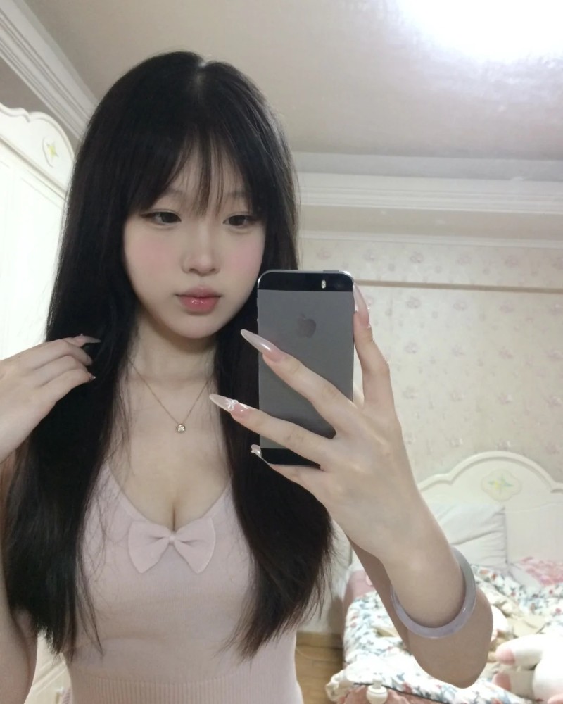 ảnh gái xinh tiktok 35