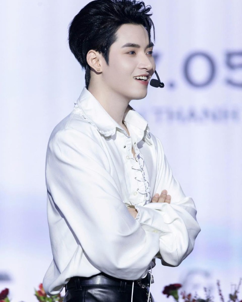 ảnh hùng huỳnh 13