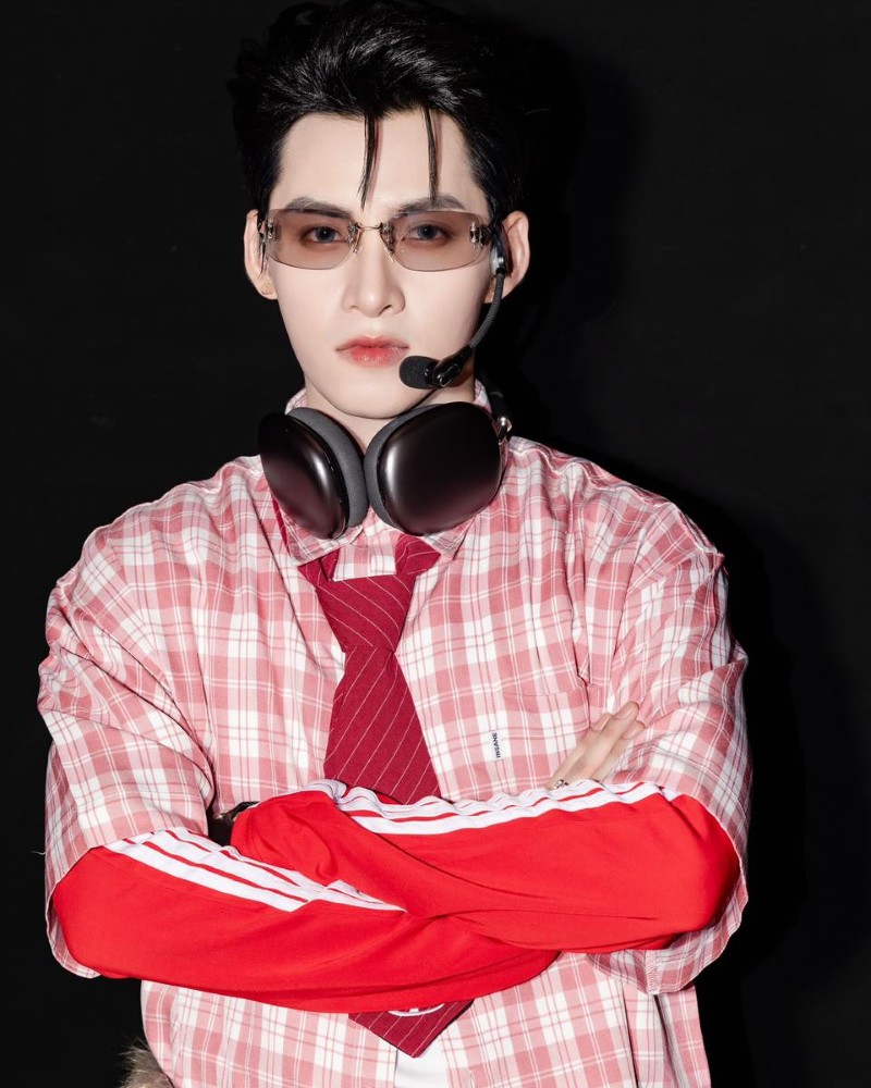 ảnh hùng huỳnh 21