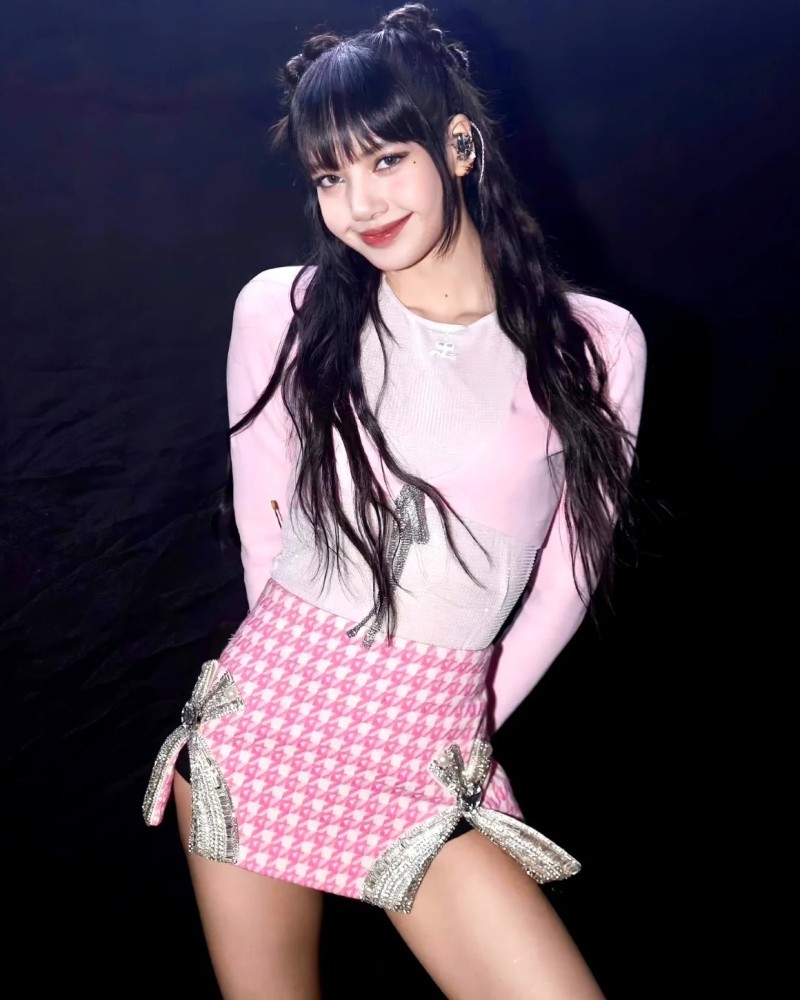 ảnh lisa 12