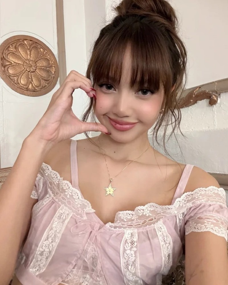 ảnh lisa 22