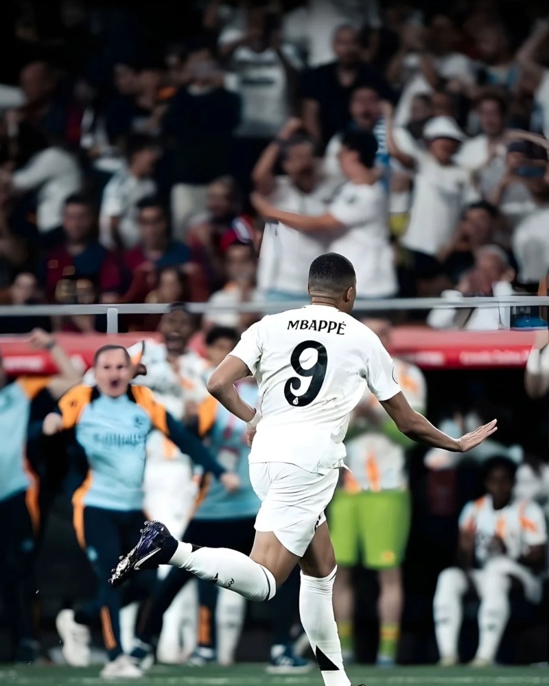 ảnh mbappe 15