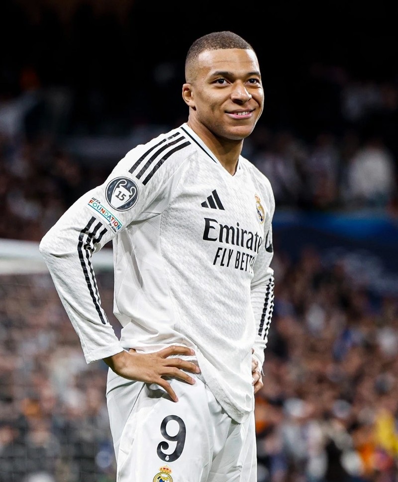 ảnh mbappe 24