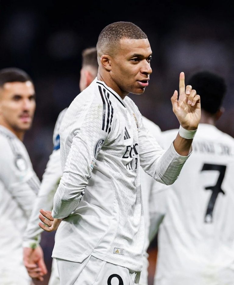 BST 987+ Ảnh Mbappé đẹp, ấn tượng không thể bỏ lỡ BST 987+ Ảnh Mbappé đẹp, ấn tượng không thể bỏ lỡ
