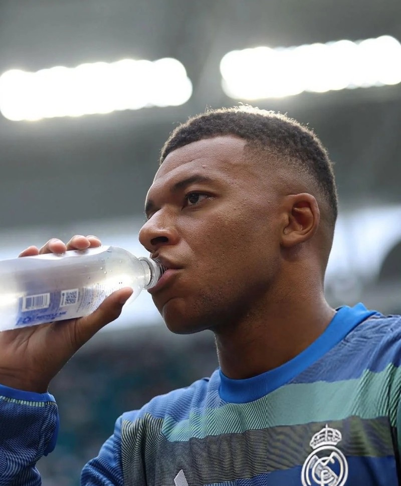 ảnh mbappe 30