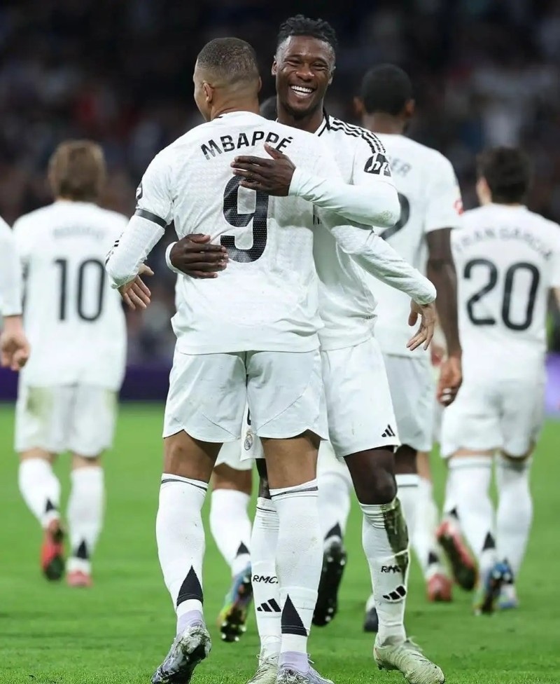 ảnh mbappe 40