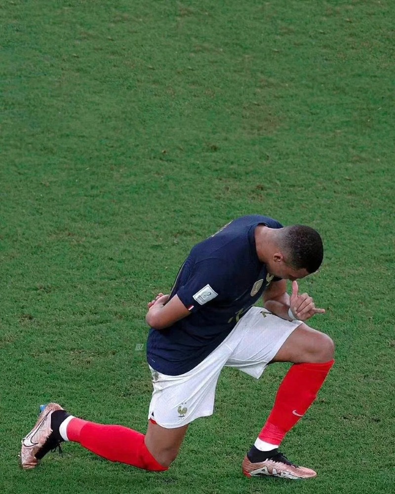 ảnh mbappe 6