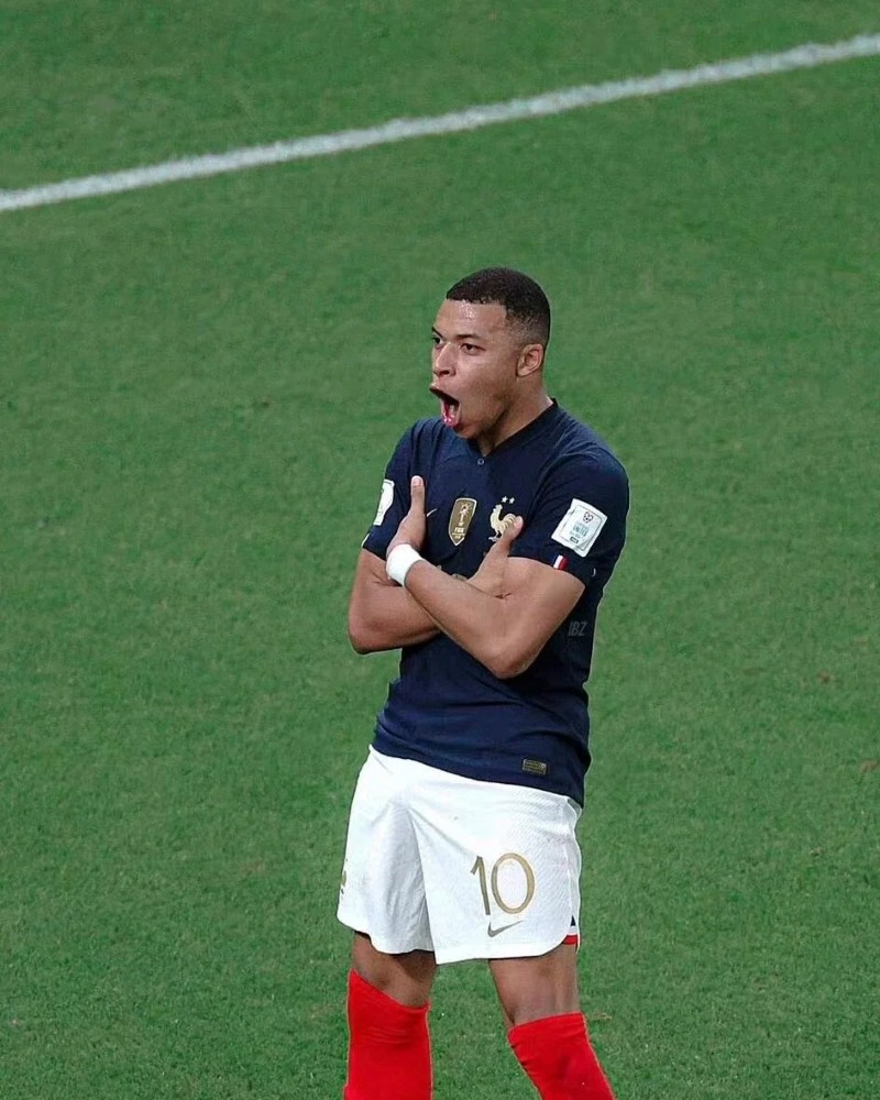 ảnh mbappe 7
