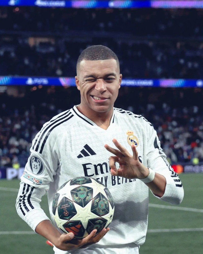ảnh mbappe 9