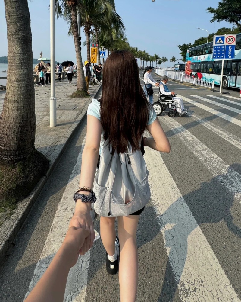 ảnh nắm tay người yêu học sinh 27