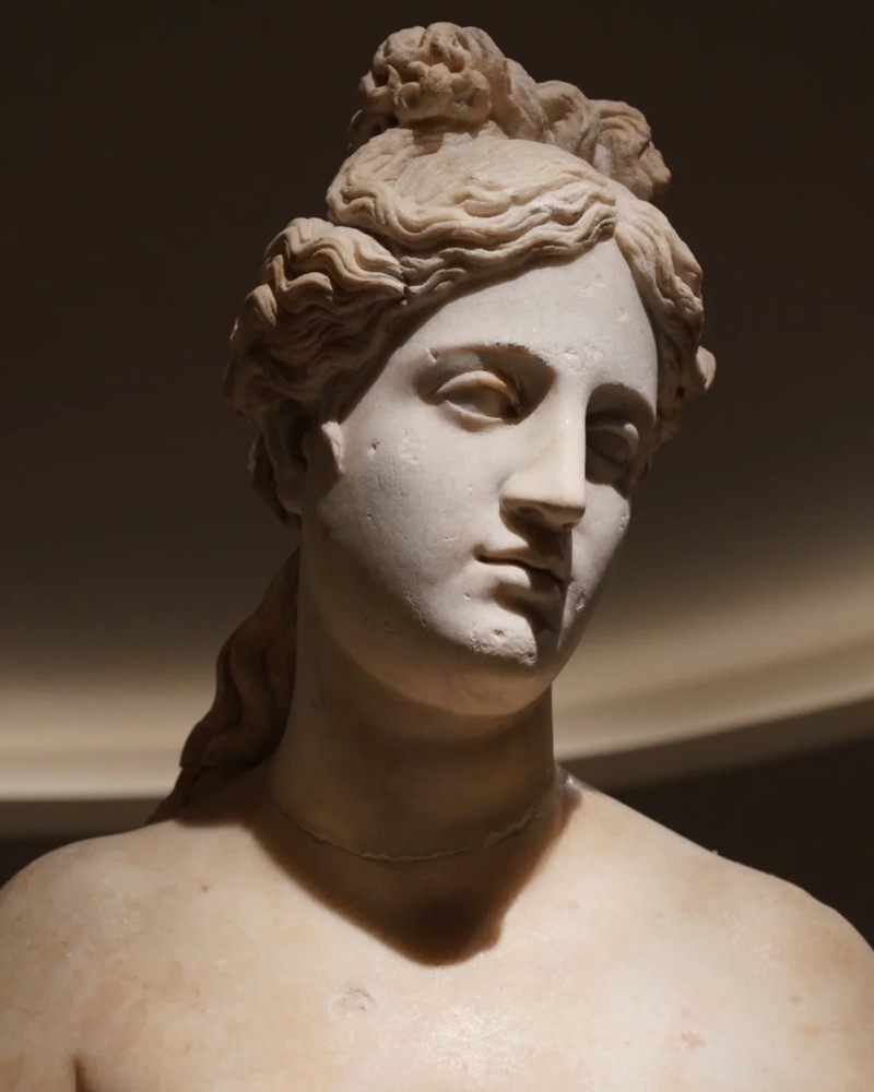 ảnh nữ thần aphrodite 23
