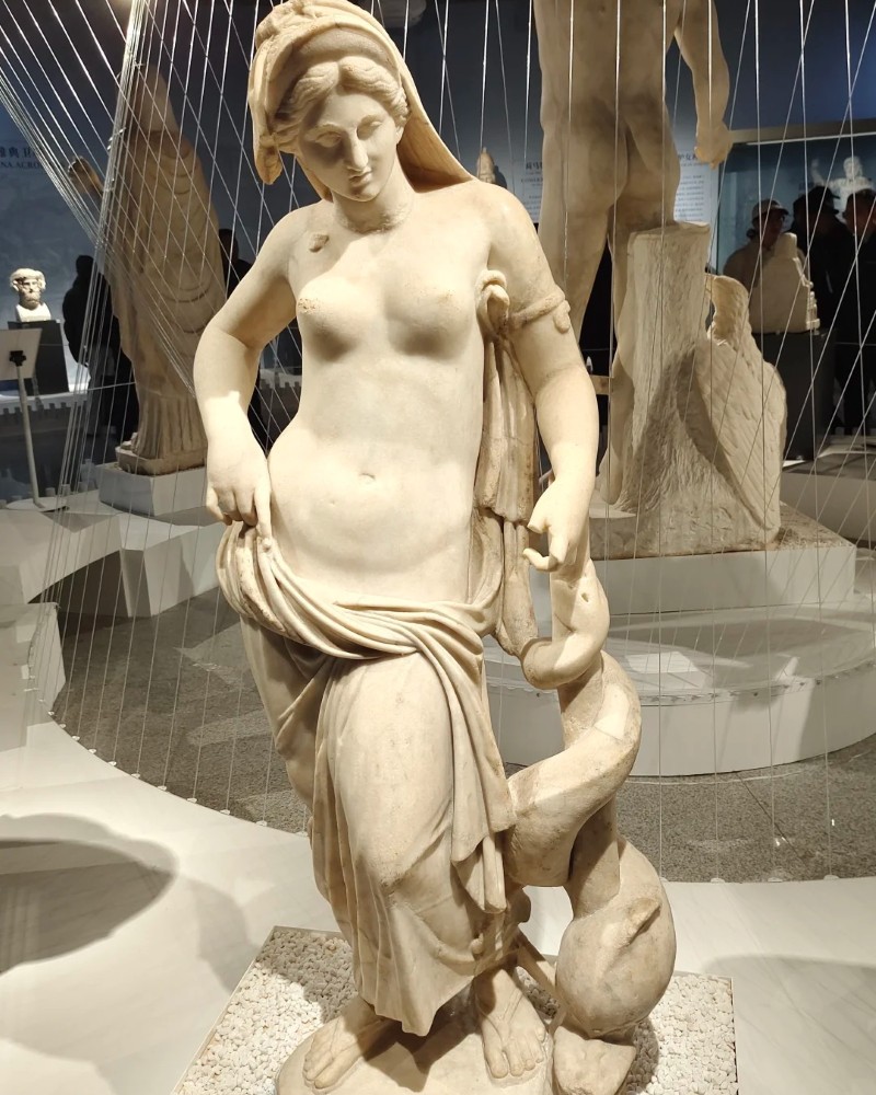 ảnh nữ thần aphrodite 29