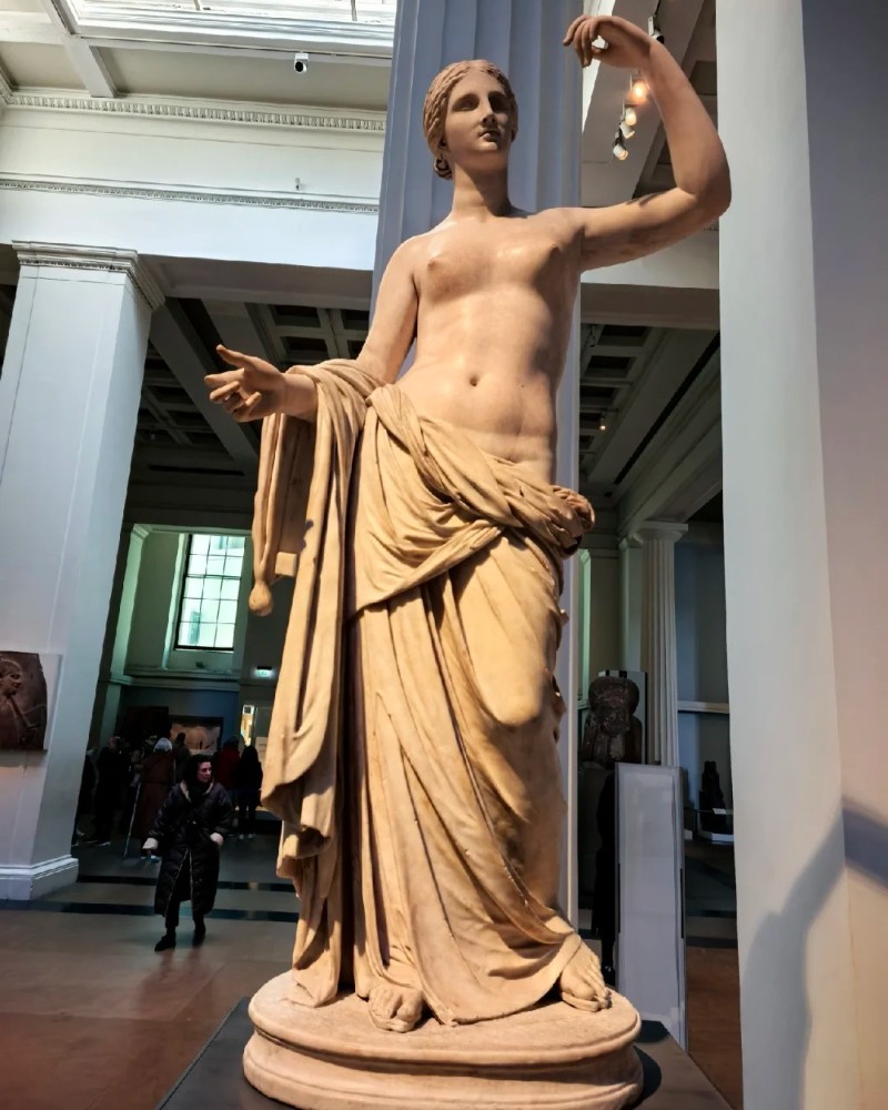 ảnh nữ thần aphrodite 31