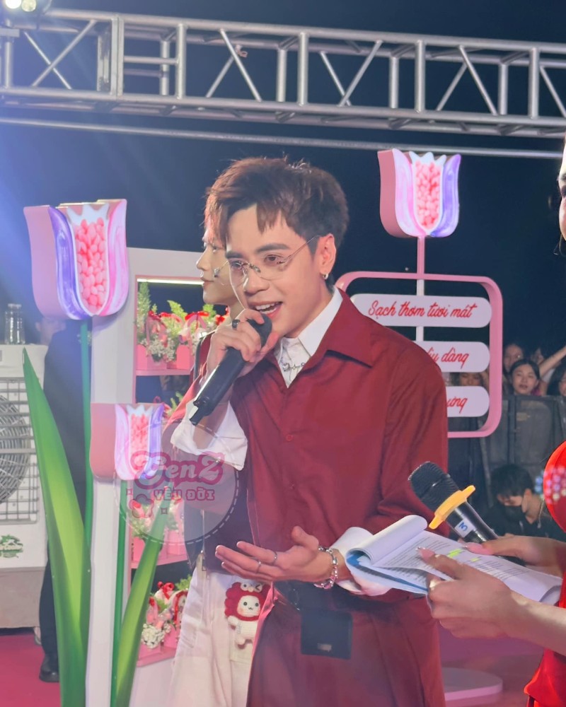 ảnh quang hùng masterd dìm 10