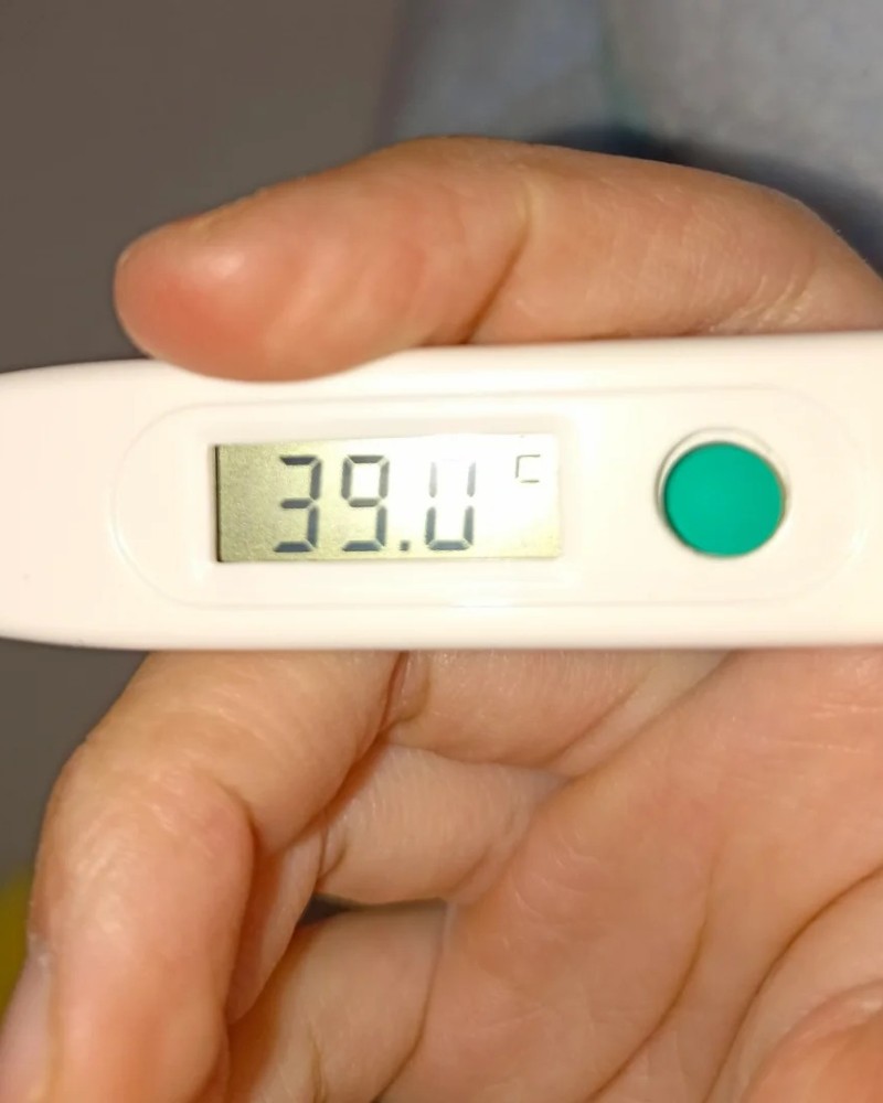 ảnh sốt 39 độ 13