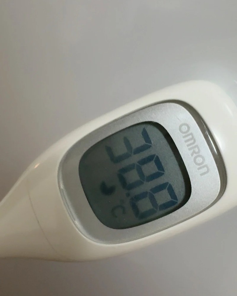 ảnh sốt 39 độ 40