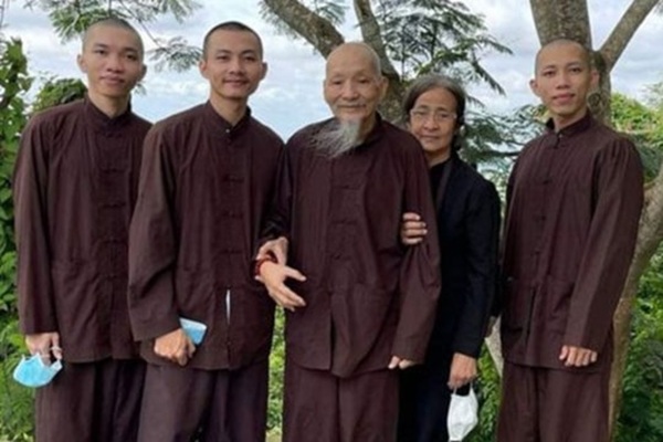 ảnh thầy ông nội 31