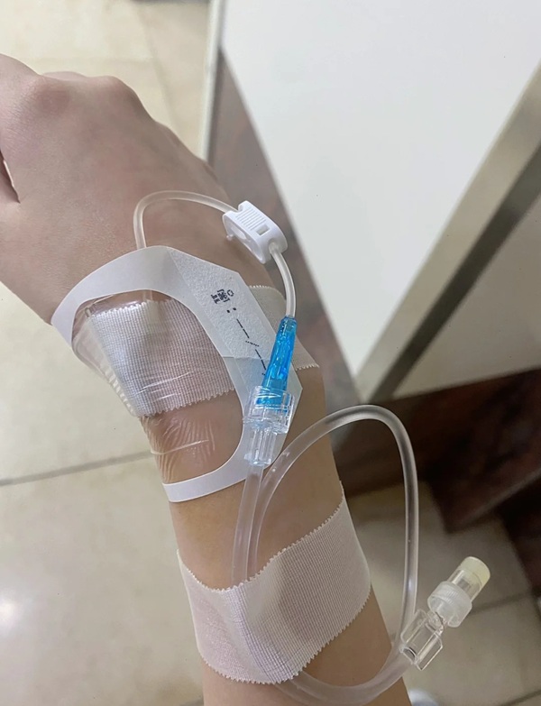 ảnh truyền nước biển 9