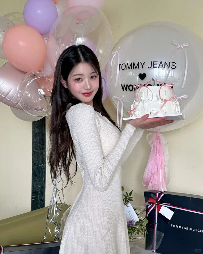ảnh wonyoung xinh