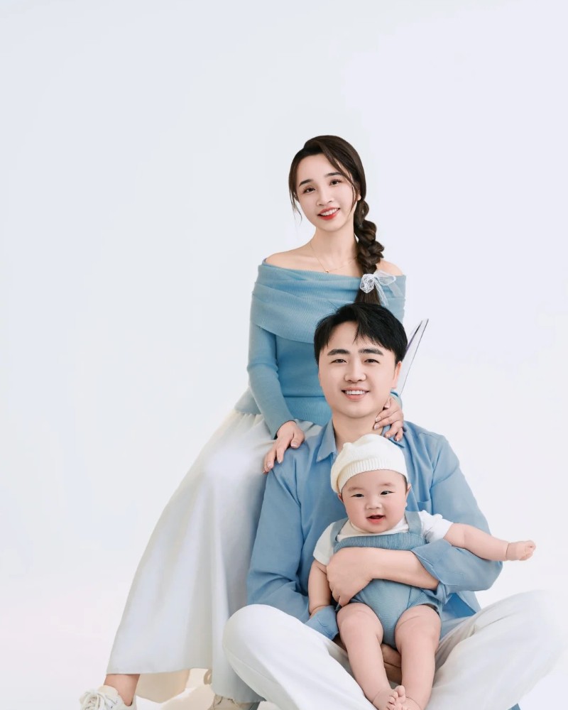 chụp ảnh gia đình 3 người 13