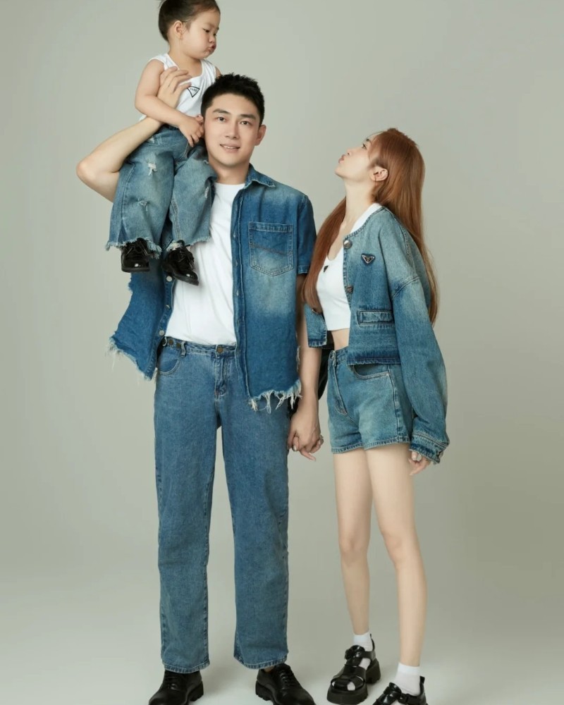 chụp ảnh gia đình 3 người 24