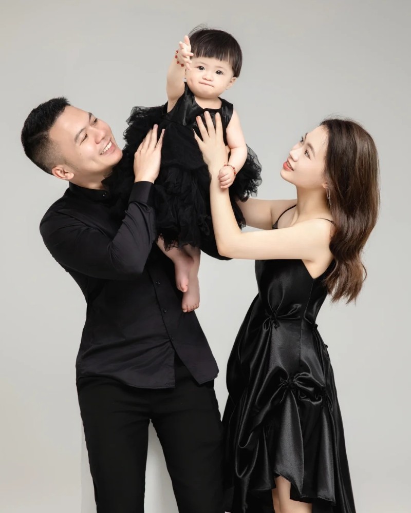 chụp ảnh gia đình 3 người 29