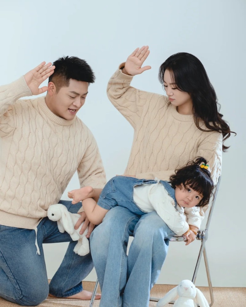 chụp ảnh gia đình 3 người 35