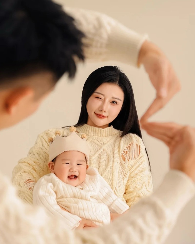 chụp ảnh gia đình 3 người 39