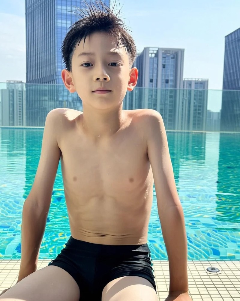 hình ảnh bé trai đáng yêu 32