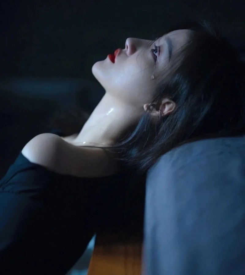 hình ảnh buồn đẹp nữ