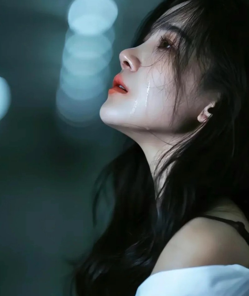 hình ảnh buồn khóc cô đơn 26
