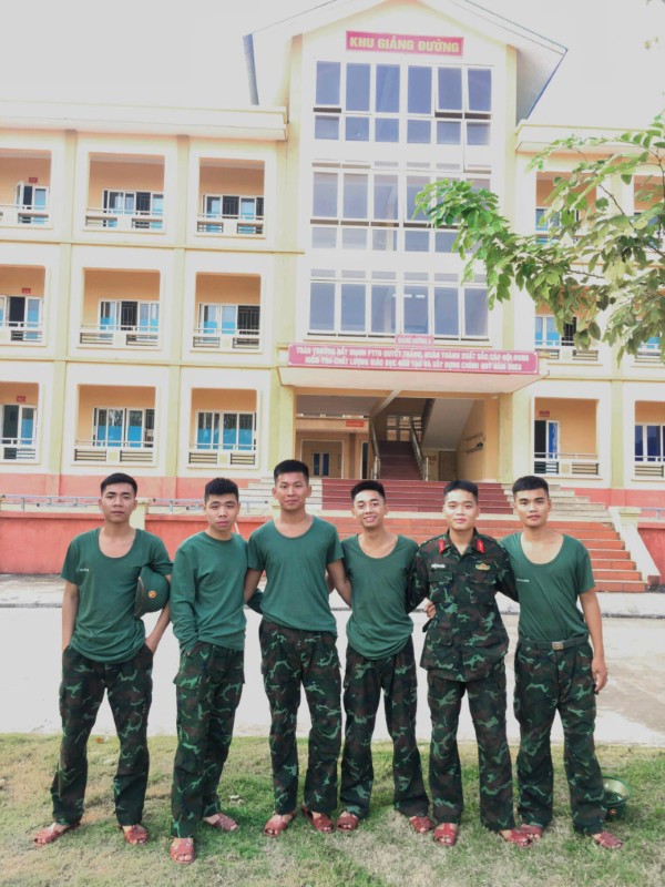 hình ảnh chú bộ đội 2