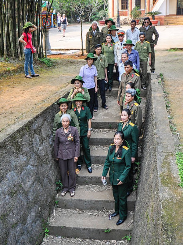hình ảnh chú bộ đội 35