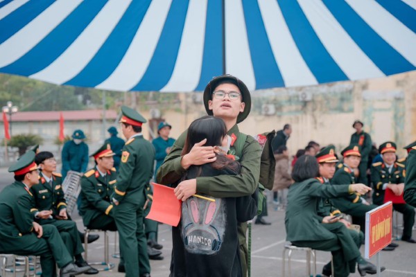 hình ảnh chú bộ đội 7