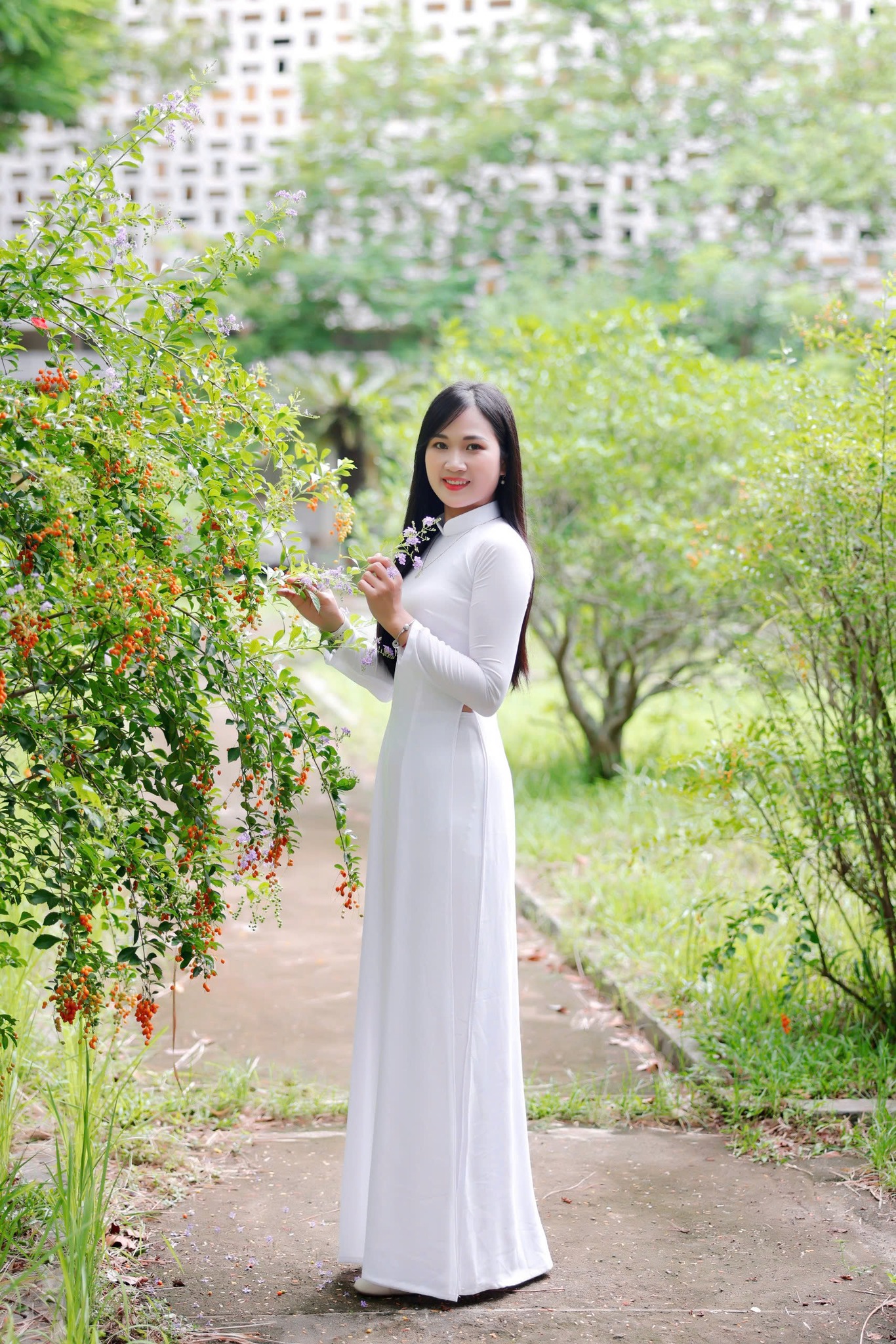 hình ảnh cô giáo mặc áo dài 23