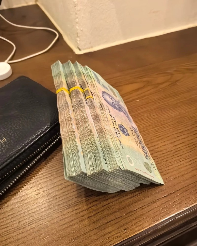 hình ảnh cọc tiền 500k