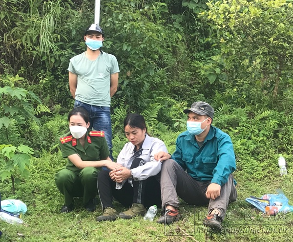 hình ảnh công an bắt tội phạm